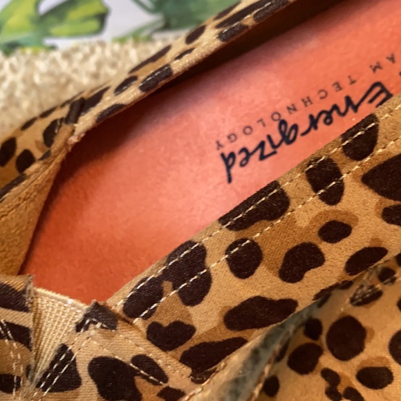 NWOT Dr. Scholl’s foam Leopard print sz 8 - Picture 6 of 7